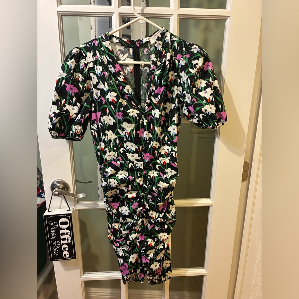 Veronica Beard Floral V-Neck Puff Sleeve Dress in Black and White Sz 0